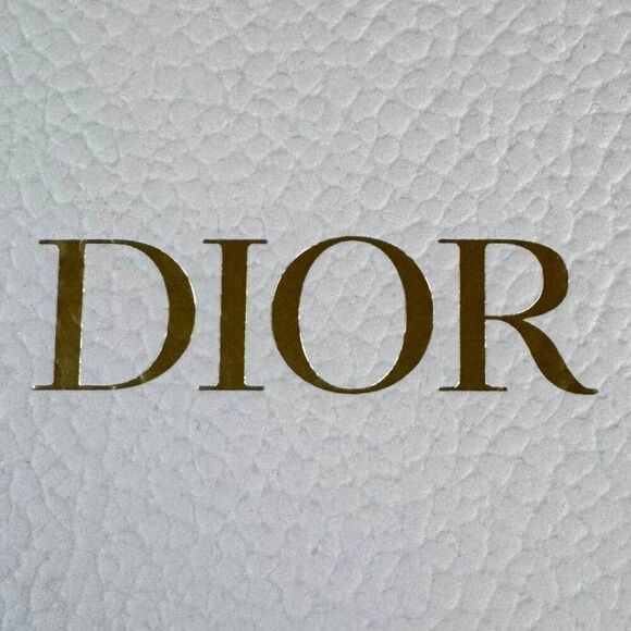 Dior Logo Embossed White Gift Box 7” X 6.25” X 3.5” Textured Lid Jewelry Wallet - Picture 3 of 10